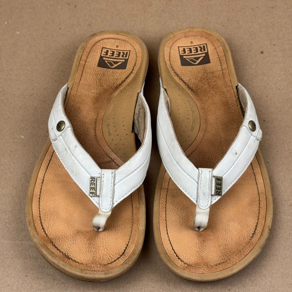 Women’s Reef Pacific Cloud Off-White Leather Thong Flip Flops Sandals Size 9